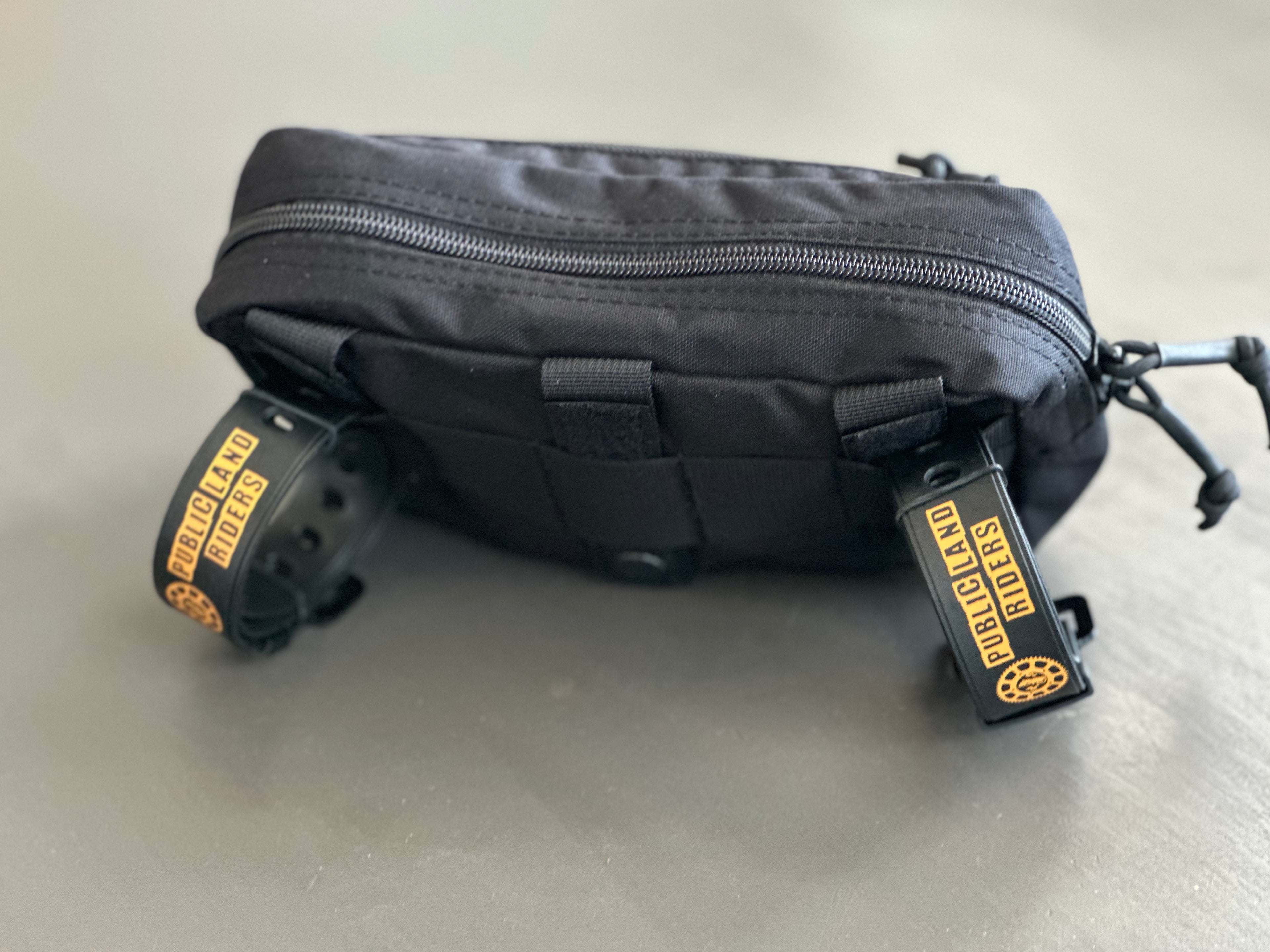 Black Medium Handlebar Bag