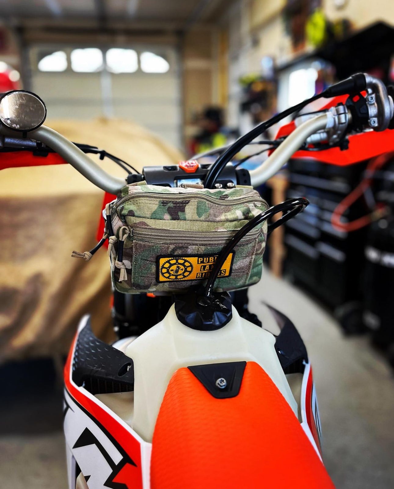 Camo Medium Handlebar Bag