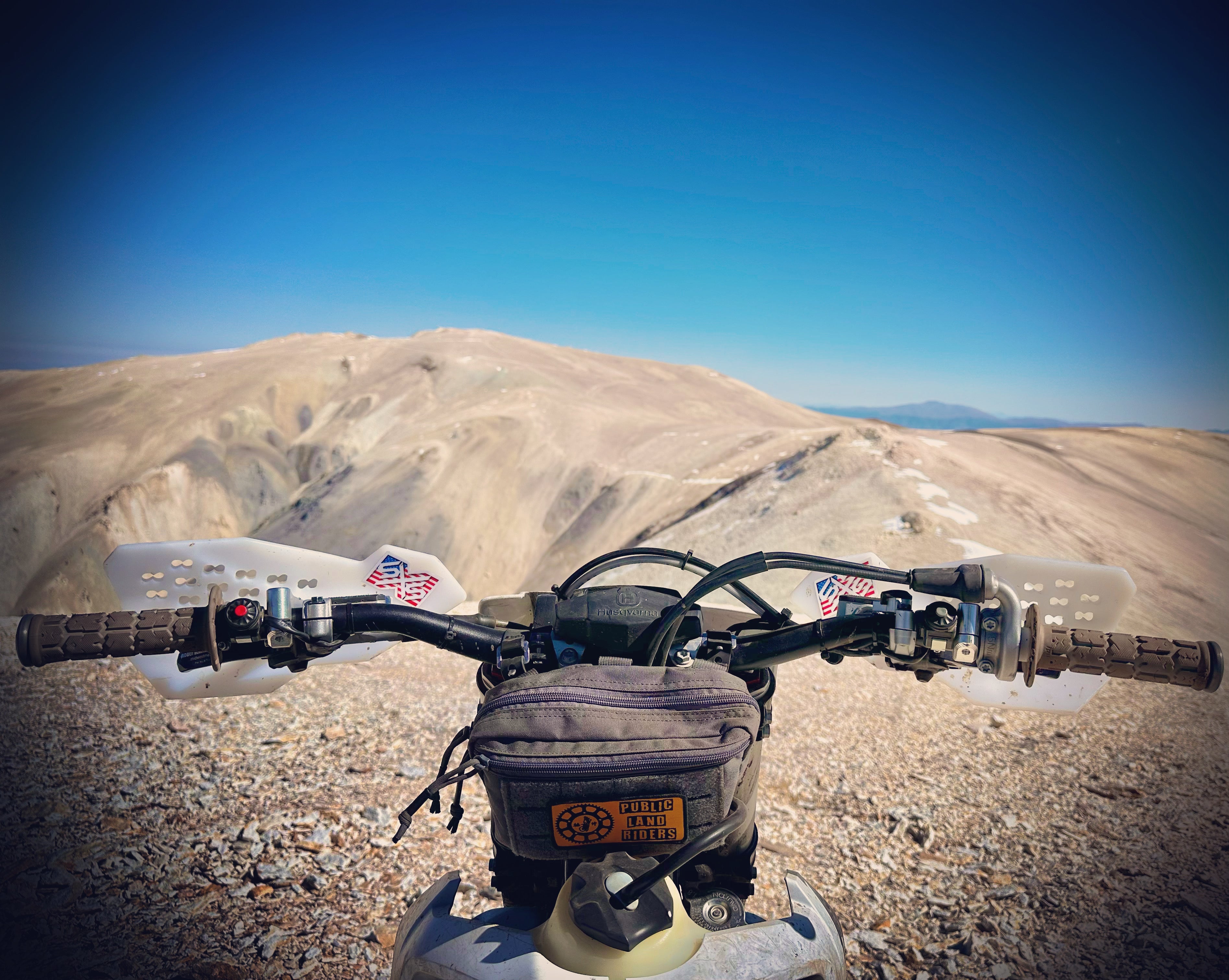 Grey Medium Handlebar Bag