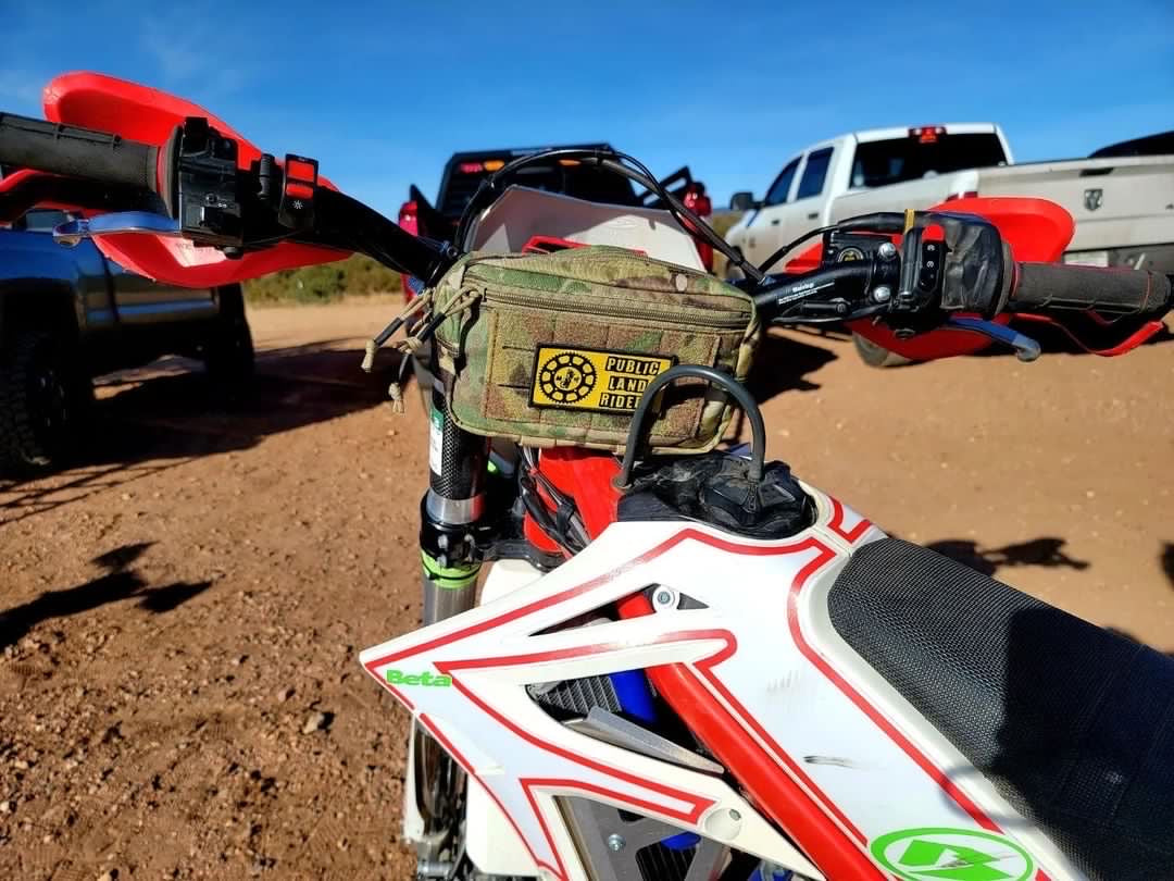 Camo Medium Handlebar Bag